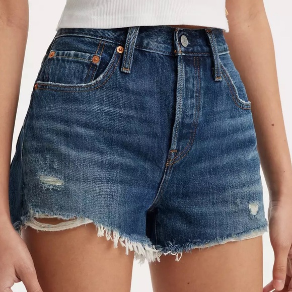 Levi's 501 Original Fit High Rise Shorts Dark Wash Distressed 28 - Picture 14 of 14